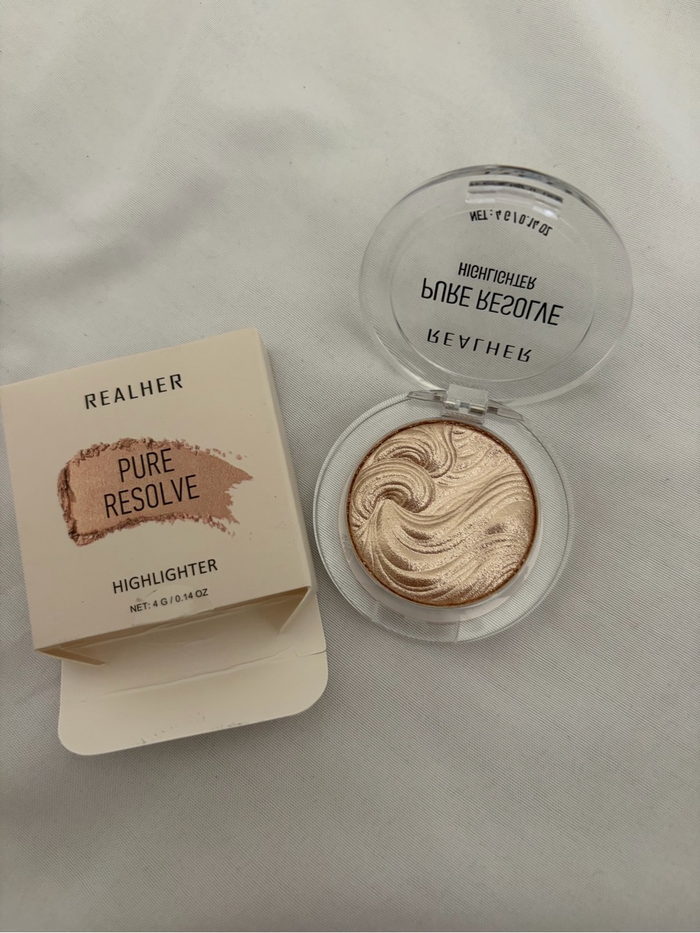 RealHer Pure Resolve Highlighter - Champagne Peach